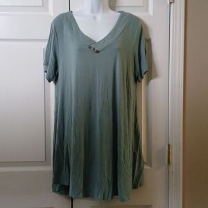Monnuro soft  bluish green short sleeve oversized  tunic  Sz 1X  EUC